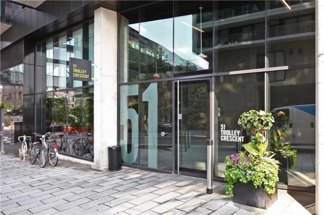 901 - 51 Trolley Cres, Condo with 1 bedrooms, 1 bathrooms and null parking in Toronto ON | Image 2