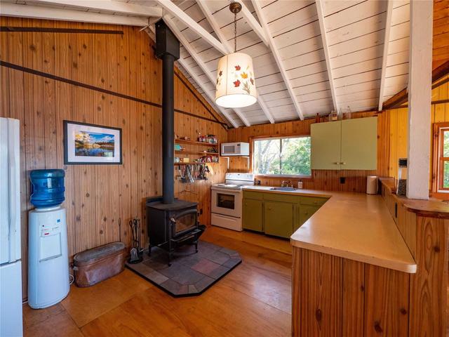 14960 Georgian Bay Shore, House detached with 4 bedrooms, 2 bathrooms and 0 parking in Georgian Bay ON | Image 29