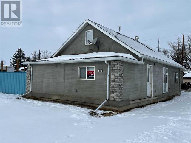 131 And 135 2 Avenue S, House detached with 1 bedrooms, 1 bathrooms and 5 parking in Champion AB | Image 27