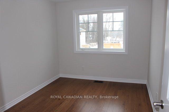 633 Fisher St, House attached with 4 bedrooms, 3 bathrooms and 2 parking in Ottawa ON | Image 19