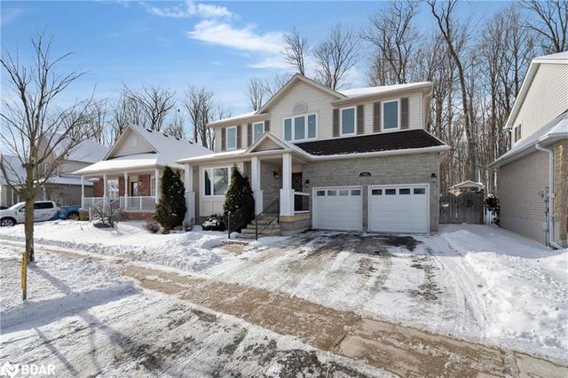 8 Thrushwood Drive, House detached with 4 bedrooms, 2 bathrooms and 4 parking in Barrie ON | Image 1