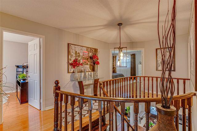 24 Evergreen Cres, House detached with 4 bedrooms, 5 bathrooms and 7 parking in Markham ON | Image 8