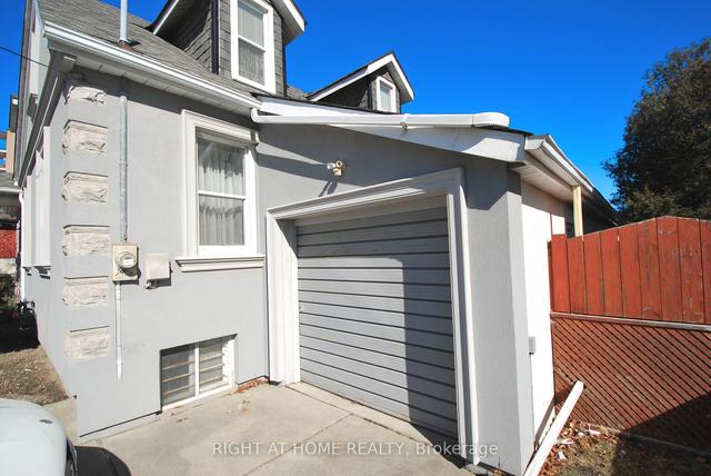 1089 Pharmacy Ave, House detached with 3 bedrooms, 3 bathrooms and 6 parking in Toronto ON | Image 26
