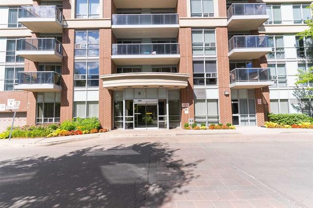1504 - 5 Michael Power Pl, Condo with 1 bedrooms, 1 bathrooms and 1 parking in Toronto ON | Image 12
