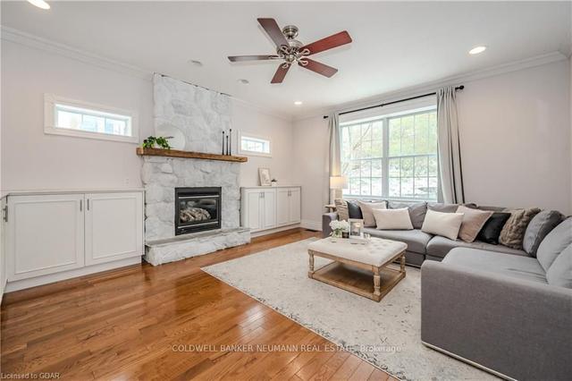 71 King St, House detached with 4 bedrooms, 4 bathrooms and 7 parking in Guelph ON | Image 34