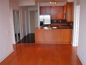 uph03 - 60 Byng Ave, Condo with 2 bedrooms, 2 bathrooms and 1 parking in Toronto ON | Image 2