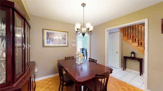 54 Tumbleweed Crt, House attached with 3 bedrooms, 3 bathrooms and 5 parking in Vaughan ON | Image 30