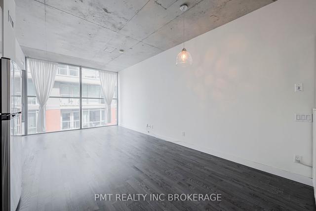 608 - 25 Oxley St, Condo with 0 bedrooms, 1 bathrooms and 0 parking in Toronto ON | Image 3