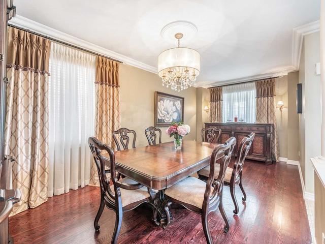 31 Johncrest Way, House detached with 4 bedrooms, 3 bathrooms and 6 parking in Vaughan ON | Image 37