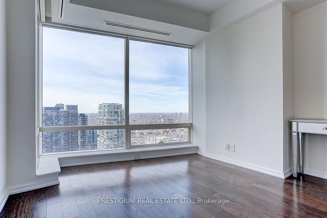 4304 - 180 University Ave, Condo with 1 bedrooms, 1 bathrooms and 1 parking in Toronto ON | Image 13