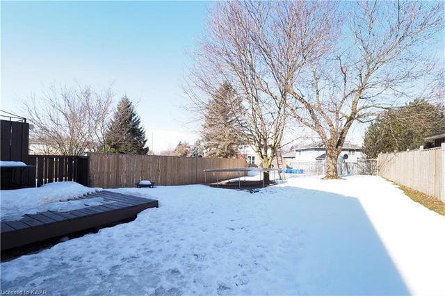 142 Bier Crescent, House semidetached with 3 bedrooms, 1 bathrooms and null parking in Wilmot ON | Image 31