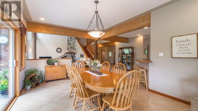 3475 Henry Rd, House detached with 5 bedrooms, 4 bathrooms and 6 parking in North Cowichan BC | Image 9
