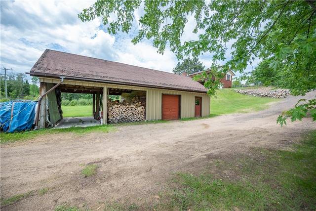 17895 60 Highway, House detached with 3 bedrooms, 2 bathrooms and 10 parking in Madawaska Valley ON | Image 30