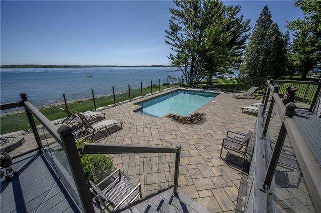 16080 Lakeside Drive S, House detached with 3 bedrooms, 2 bathrooms and 4 parking in South Stormont ON | Image 25