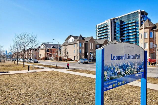 202 - 124 Aerodrome Cres, Townhouse with 2 bedrooms, 2 bathrooms and 1 parking in Toronto ON | Image 8
