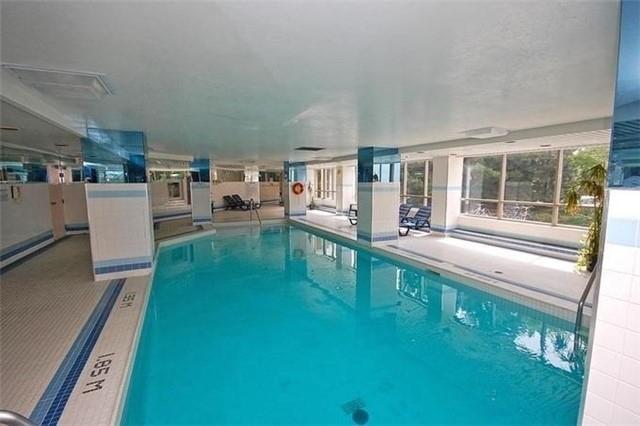 308 - 400 Webb Dr, Condo with 3 bedrooms, 2 bathrooms and 2 parking in Mississauga ON | Image 5