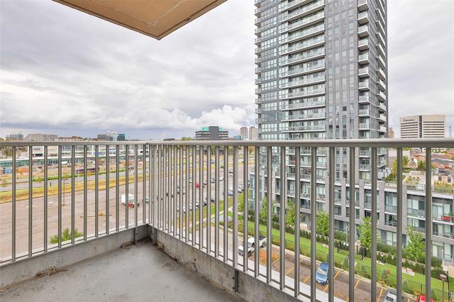 508 - 797 Don Mills Rd, Condo with 2 bedrooms, 2 bathrooms and 1 parking in Toronto ON | Image 4