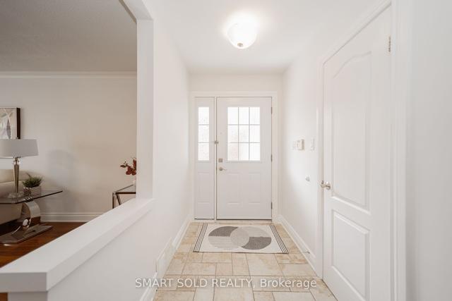 190 Maxome Ave, House detached with 3 bedrooms, 3 bathrooms and 6 parking in Toronto ON | Image 37