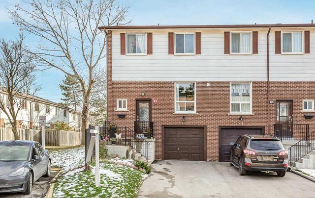 35 - 7406 Darcel Ave, Townhouse with 3 bedrooms, 3 bathrooms and 3 parking in Mississauga ON | Image 1