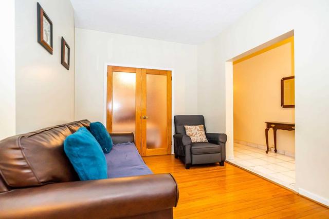 266 Delaware Ave, House attached with 3 bedrooms, 2 bathrooms and 1 parking in Toronto ON | Image 22