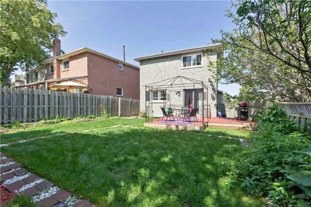 3 Dale Rd, House detached with 3 bedrooms, 2 bathrooms and 2 parking in Ajax ON | Image 13