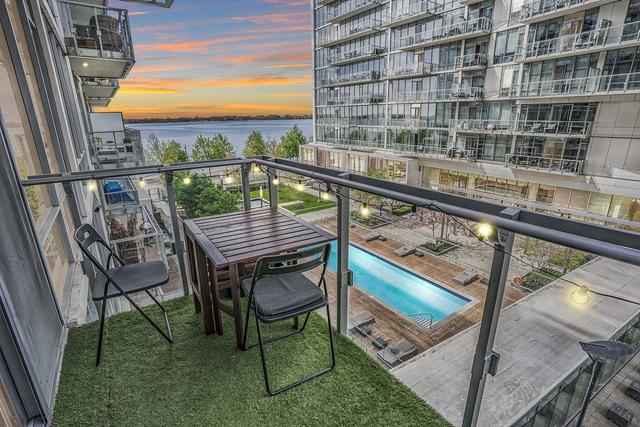 427 - 29 Queens Quay E, Condo with 2 bedrooms, 2 bathrooms and 1 parking in Toronto ON | Image 12