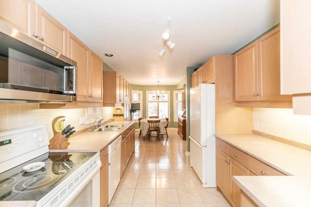 9 Malibu Manr, Condo with 2 bedrooms, 4 bathrooms and 2 parking in New Tecumseth ON | Image 14