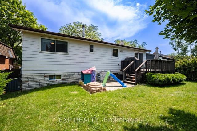 20 Linkdale Rd, House detached with 3 bedrooms, 2 bathrooms and 4 parking in Brampton ON | Image 32