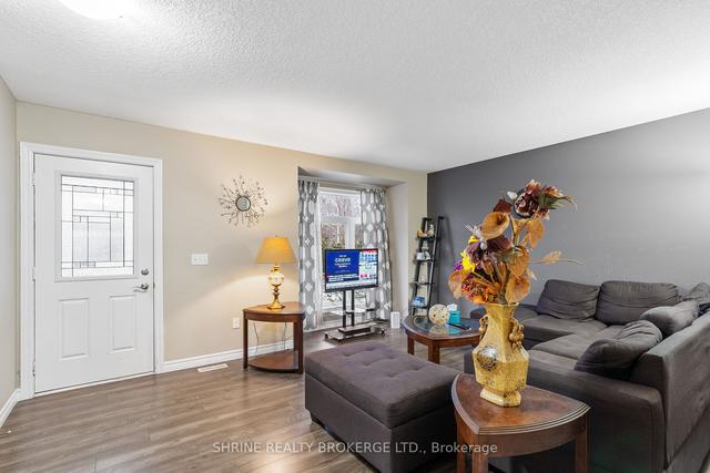 3 - 1010 Fanshawe Park Rd E, Townhouse with 3 bedrooms, 2 bathrooms and 2 parking in London ON | Image 4