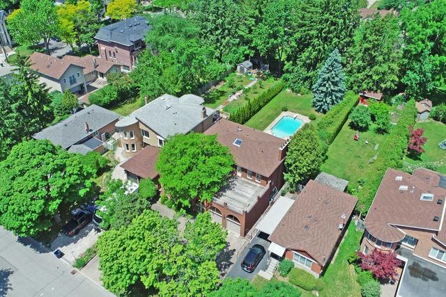 164 Wedgewood Dr, House detached with 4 bedrooms, 4 bathrooms and 10 parking in Toronto ON | Image 16