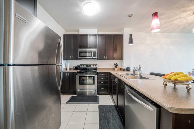 416 - 7400 Markham Rd, Condo with 3 bedrooms, 2 bathrooms and 1 parking in Markham ON | Image 3