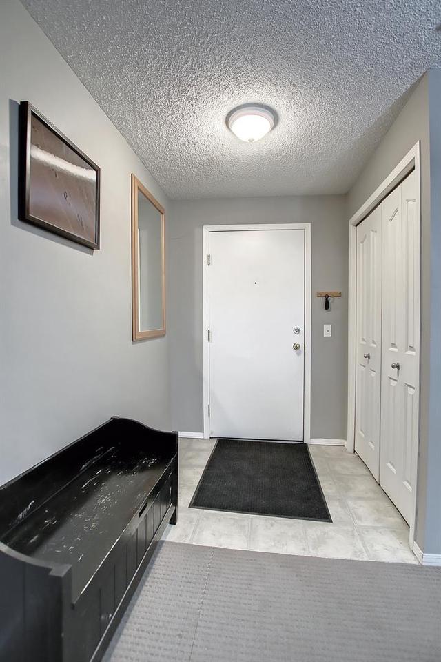 8314 - 304 Mackenzie Way Sw, Condo with 2 bedrooms, 2 bathrooms and 2 parking in Calgary AB | Image 40