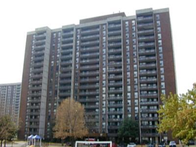 706 - 17 Knightsbridge Rd, Condo with 1 bedrooms, 1 bathrooms and 1 parking in Brampton ON | Image 1