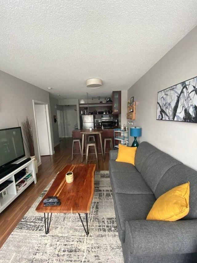 1109 - 5 Mariner Terr, Condo with 1 bedrooms, 1 bathrooms and 1 parking in Toronto ON | Image 4