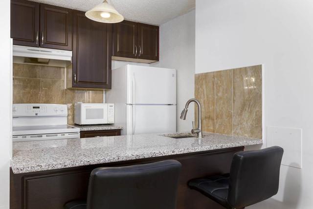 1905 - 221 6 Avenue Se, Condo with 1 bedrooms, 1 bathrooms and 1 parking in Calgary AB | Image 1