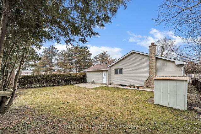 1852 Aldersbrook Rd, House detached with 3 bedrooms, 2 bathrooms and 8 parking in London ON | Image 32