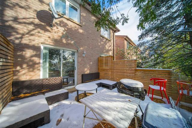 109 Robert Hicks Dr, House semidetached with 1 bedrooms, 1 bathrooms and 1 parking in Toronto ON | Image 16