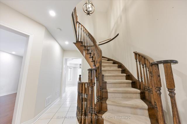 67 Grandlea Cres, House detached with 4 bedrooms, 4 bathrooms and 6 parking in Markham ON | Image 15