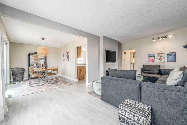 3768 36 Avenue Sw, Home with 4 bedrooms, 2 bathrooms and 2 parking in Calgary AB | Image 8