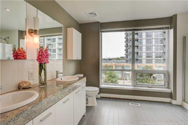 Th9 - 25 Singer Crt, Townhouse with 3 bedrooms, 3 bathrooms and 1 parking in Toronto ON | Image 11