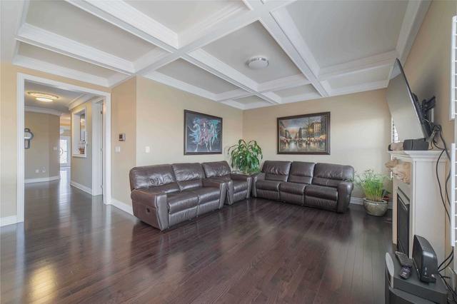 35 Godliman Rd, House detached with 4 bedrooms, 5 bathrooms and 6 parking in Brampton ON | Image 8