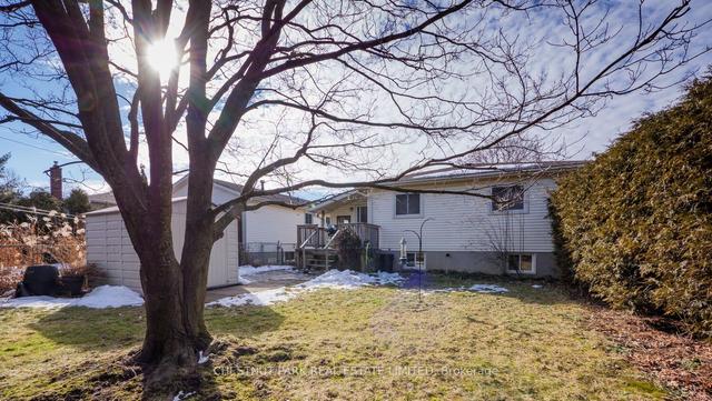 1375 13th Ave E, House detached with 2 bedrooms, 2 bathrooms and 3 parking in Owen Sound ON | Image 28