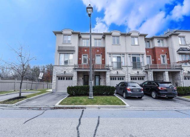 8 - 3350 Thomas St, Townhouse with 3 bedrooms, 4 bathrooms and 1 parking in Mississauga ON | Image 1