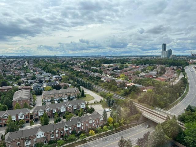 2104 - 135 Hillcrest Ave, Condo with 2 bedrooms, 2 bathrooms and 1 parking in Mississauga ON | Image 1