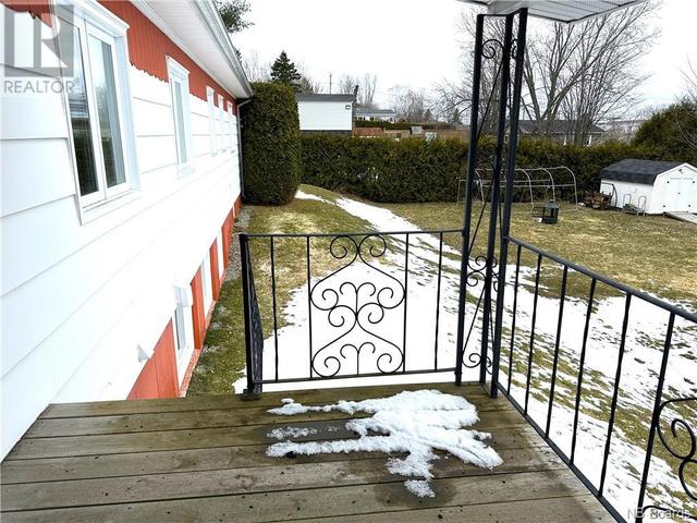 164 High Street, House detached with 4 bedrooms, 2 bathrooms and null parking in Grand Falls NB | Image 6