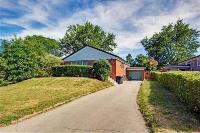 bsmt - 129 Combe Ave, House detached with 3 bedrooms, 1 bathrooms and 5 parking in Toronto ON | Image 1