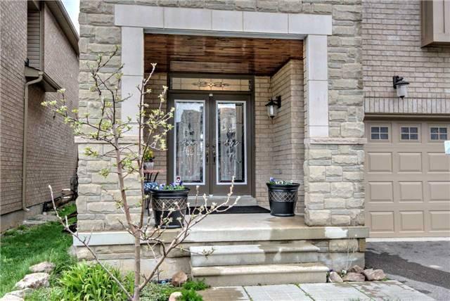 1255 Laurier Ave, House detached with 4 bedrooms, 4 bathrooms and 4 parking in Milton ON | Image 2