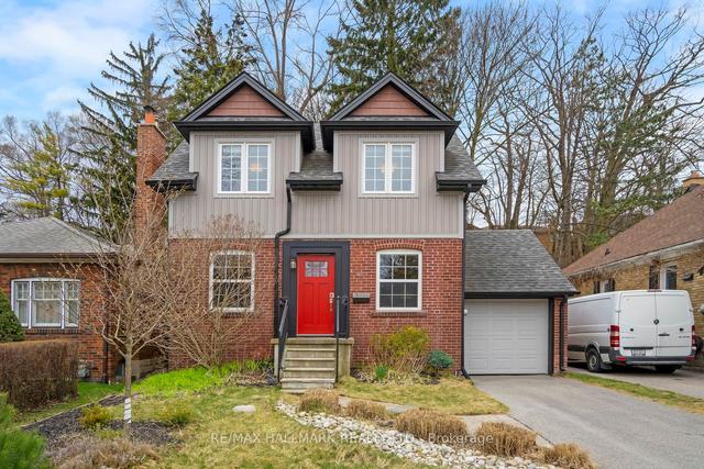 68 South Kingsway, House detached with 3 bedrooms, 3 bathrooms and 3 parking in Toronto ON | Image 1
