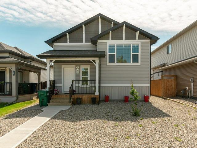 164 Cabot Landing W, House detached with 4 bedrooms, 3 bathrooms and 4 parking in Lethbridge AB | Image 2