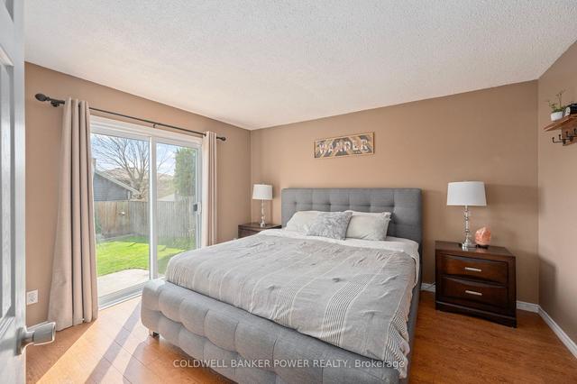 108 Tumbleweed Cres, House detached with 3 bedrooms, 2 bathrooms and 2 parking in London ON | Image 7